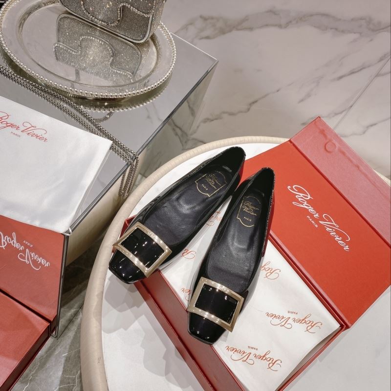 Roger Vivier flat shoes